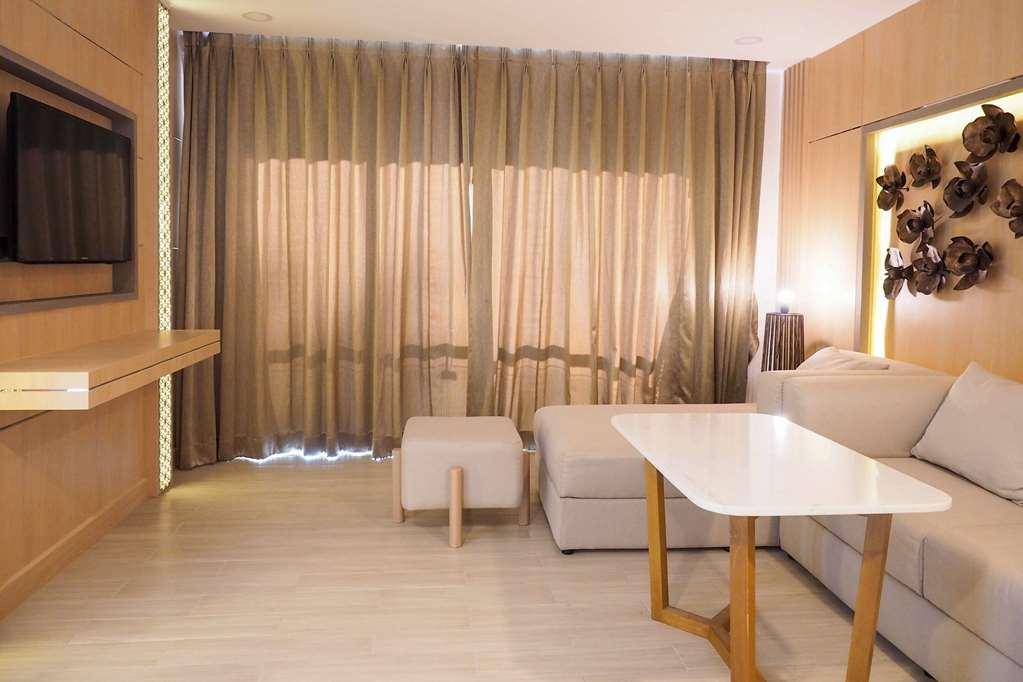 Clarion Hotel Patong Phuket חדר תמונה