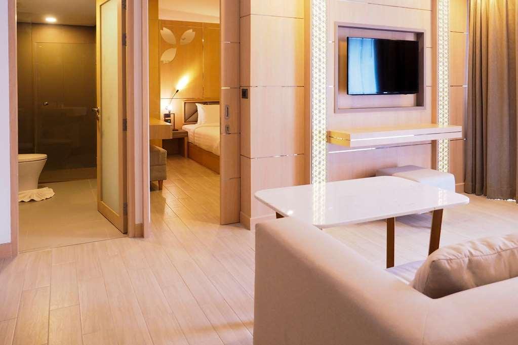 Clarion Hotel Patong Phuket חדר תמונה